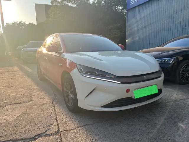 BYD Qin L — Фото автомобиля 3