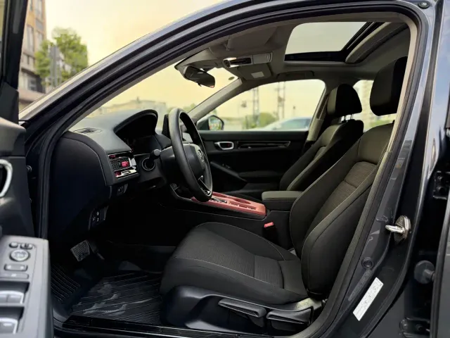 Honda Civic — Фото автомобиля 14