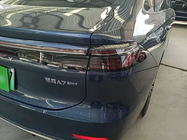 Geely Galaxy A7 — Фото автомобиля 10