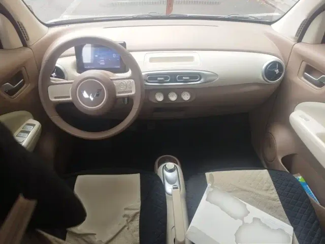 Wuling Hongguang Mini EV — Фото автомобиля 5