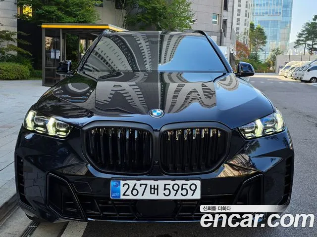Фотография автомобиля — BMW X5 G05
