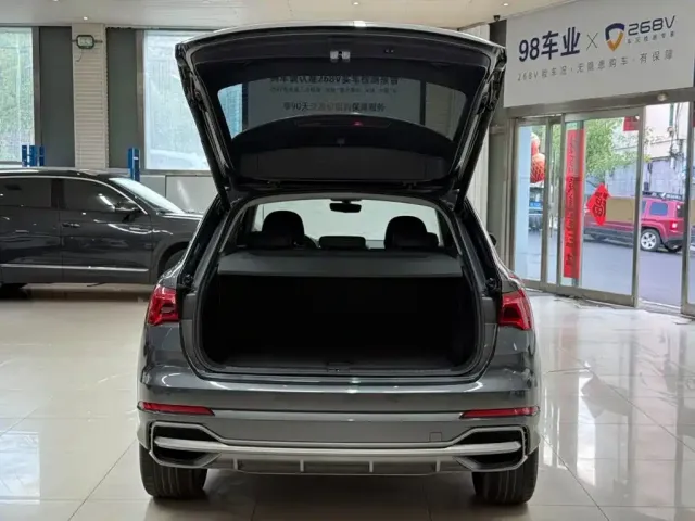 Audi Q3 — Фото автомобиля 24