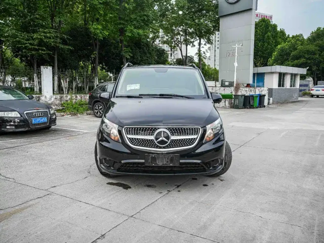 Mercedes-Benz Vito — Фото автомобиля 3