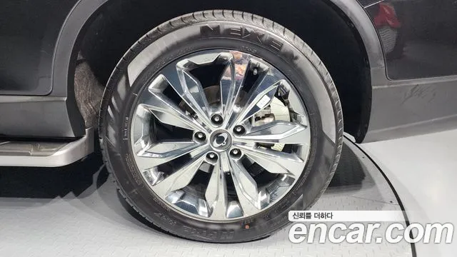 KG_Mobility_Ssangyong Rexton Rexton Arena Дизель 2.2 4WD — Фото автомобиля 5