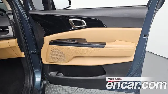 Kia Canival Carnival 4 поколение Дизель 9 мест Prestige — Фото автомобиля 25