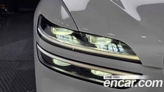 Genesis GV70 2.5T Бензин AWD — Фото автомобиля 22