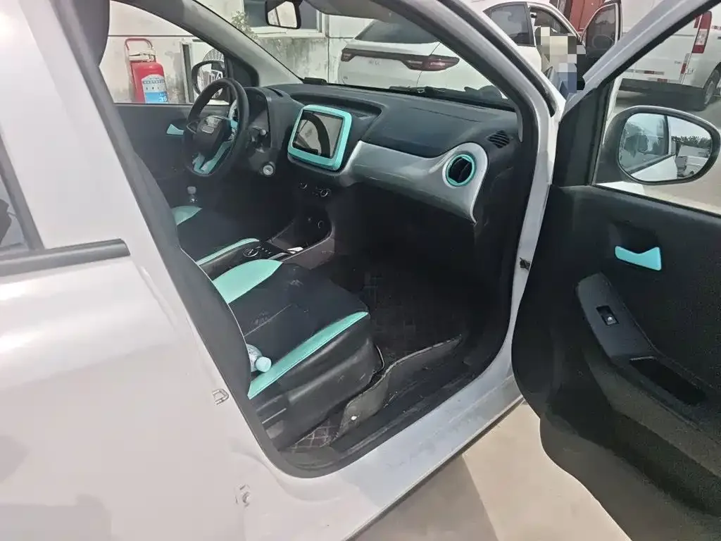 JMCG New Energy Little Kirin 2022 Agile Edition — Фото автомобиля 19