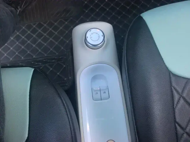 Wuling Hongguang Mini EV — Фото автомобиля 13