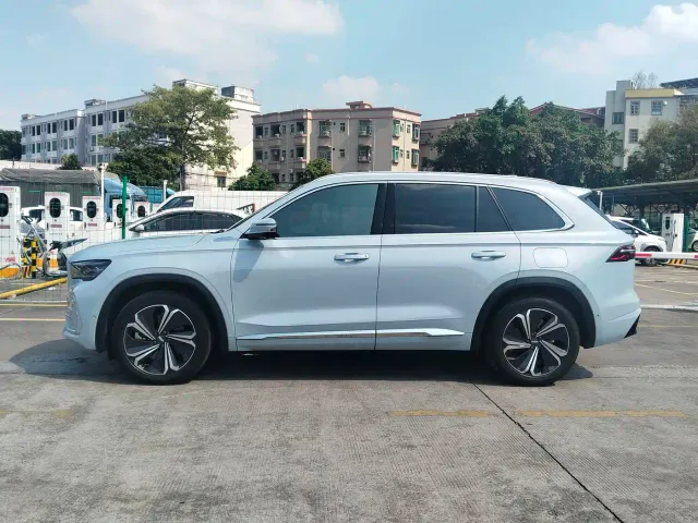 Geely Xingyue L — Фото автомобиля 3