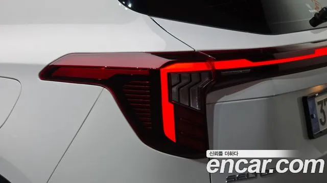 Kia Seltos New — Фото автомобиля 8