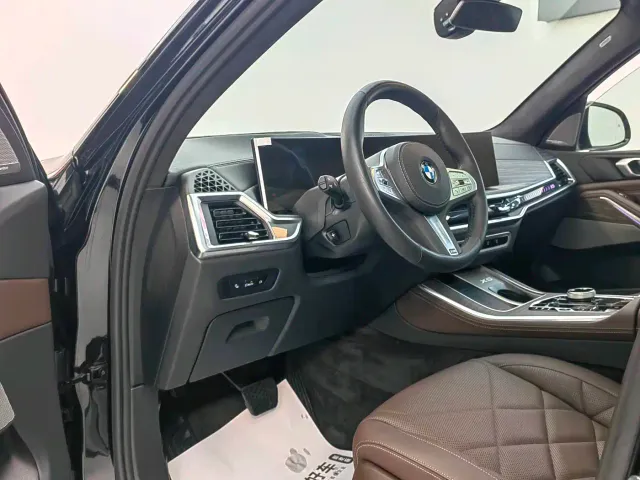 BMW X5 — Фото автомобиля 4
