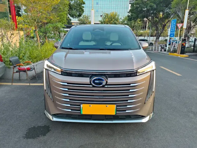 GAC Trumpchi E9 — Фото автомобиля 3