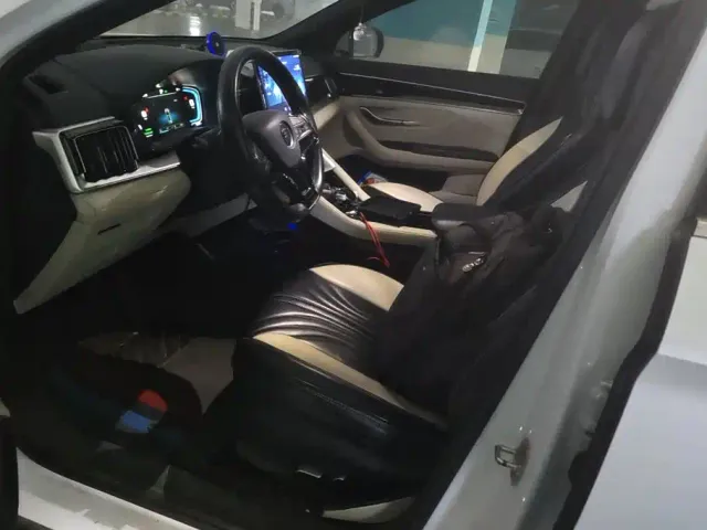 BYD Song PLUS — Фото автомобиля 9