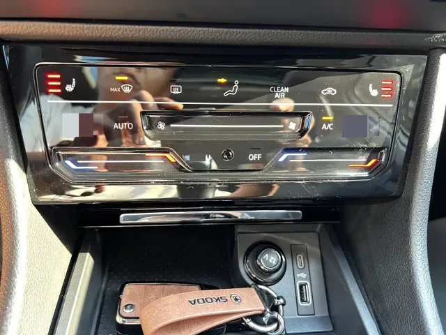 Skoda Superb — Фото автомобиля 14