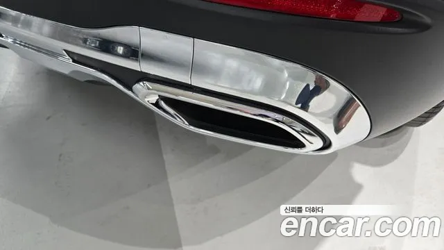 Mercedes-Benz GLC-Class — Фото автомобиля 11