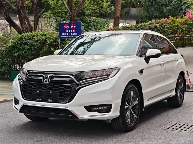 Фотография автомобиля — Honda UR-V