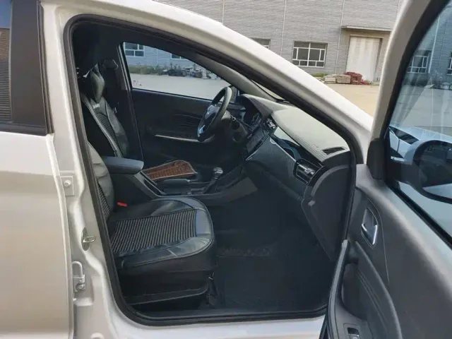 Chery Tiggo 3x — Фото автомобиля 8