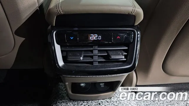 Kia K8 K8 Hybrid — Фото автомобиля 25
