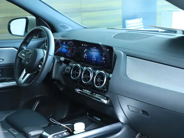 Mercedes-Benz GLA-Class — Фото автомобиля 23