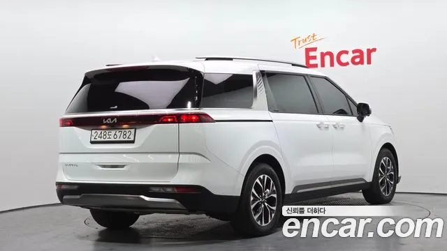 Kia Canival Carnival 4 поколение Дизель 9 мест Noblesse — Фото автомобиля 2
