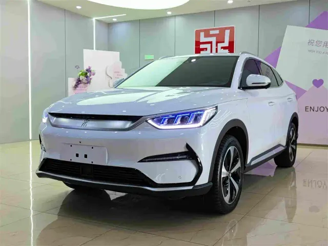 BYD Song PLUS — Фото автомобиля 2