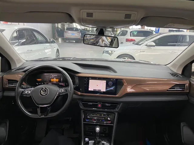 Volkswagen Tharu — Фото автомобиля 9