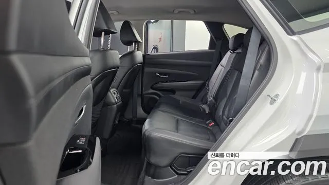 Hyundai Tucson NX4 — Фото автомобиля 12