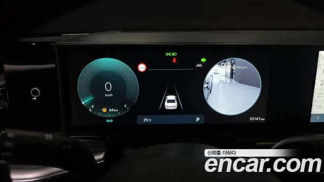 Hyundai Grandeur Grandeur (GN7) 2.5 Бензин 2WD — Фото автомобиля 8