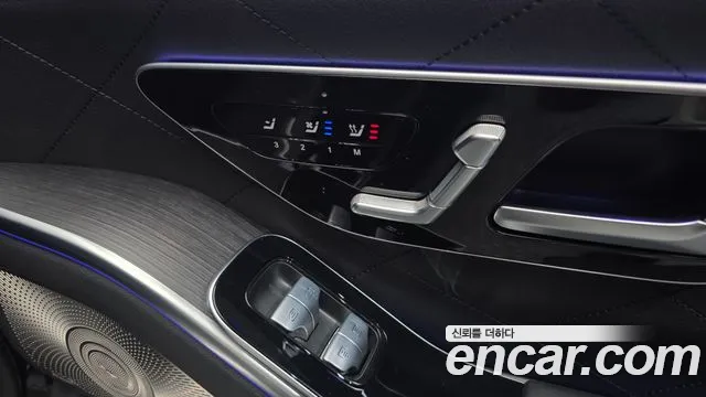 Mercedes-Benz S-Class — Фото автомобиля 14