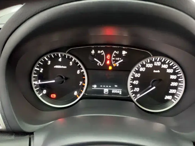 Nissan Sylphy — Фото автомобиля 11