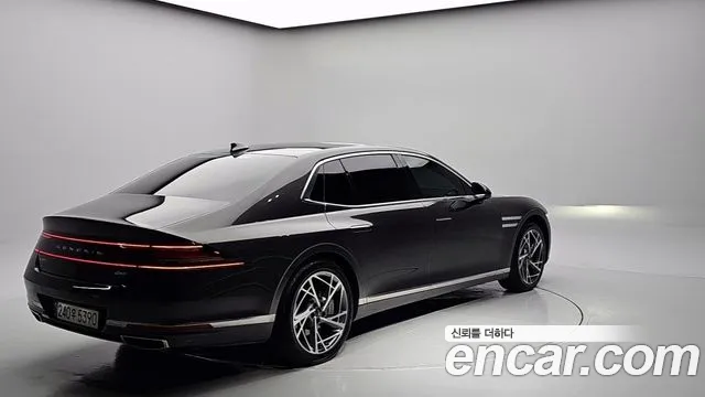 Genesis G90 RS4 — Фото автомобиля 2