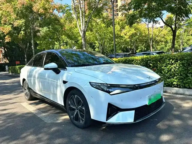Xpeng P5 — Фото автомобиля 2