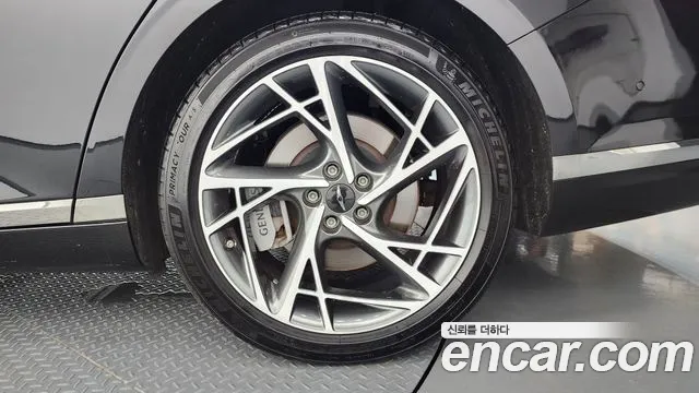 Genesis G90 Бензин 3.5 турбо AWD — Фото автомобиля 19