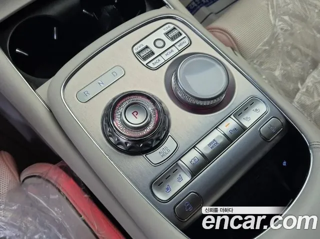 Genesis G90 Бензин 3.5 Turbo e-S/C AWD LWB — Фото автомобиля 5