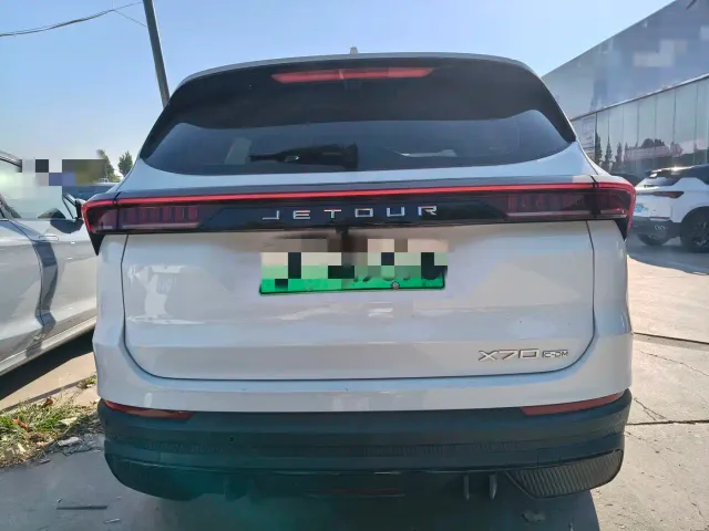 Jetour X70 C-DM — Фото автомобиля 10