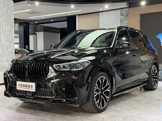 Фотография автомобиля — BMW X5