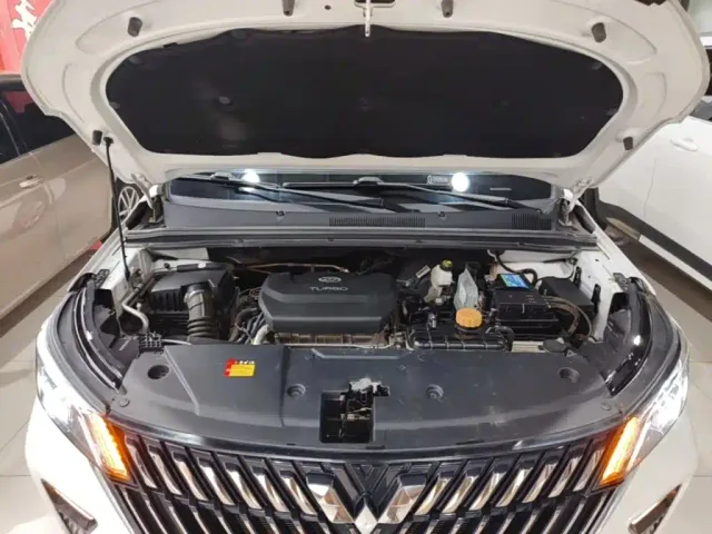 Wuling Jiachen — Фото автомобиля 19