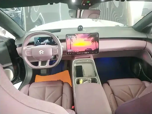 Nio ET5 Touring — Фото автомобиля 9