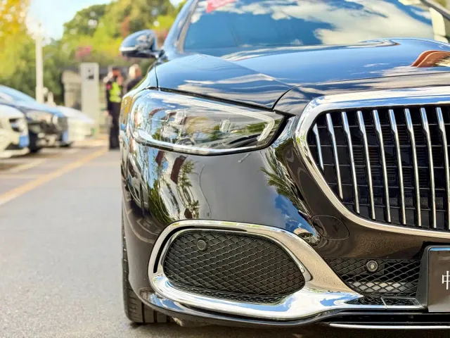 Mercedes-Benz Maybach S-Class — Фото автомобиля 11