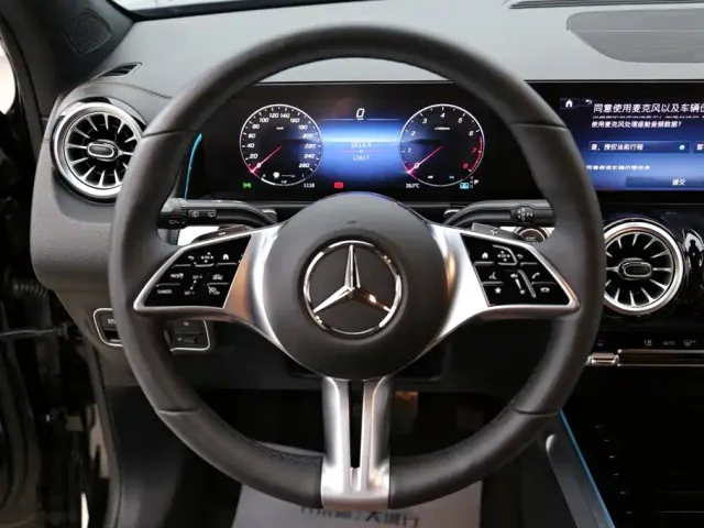Mercedes-Benz Mercedes-Benz GLB 2025 GLB 220 Dynamic — Фото автомобиля 14
