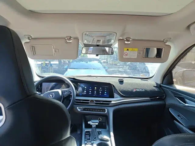 Changan CS75 Plus — Фото автомобиля 14