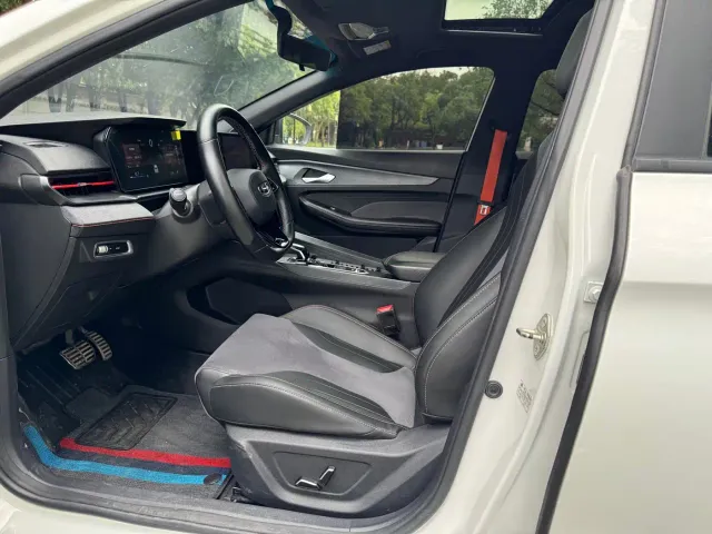 Geely Binrui — Фото автомобиля 4