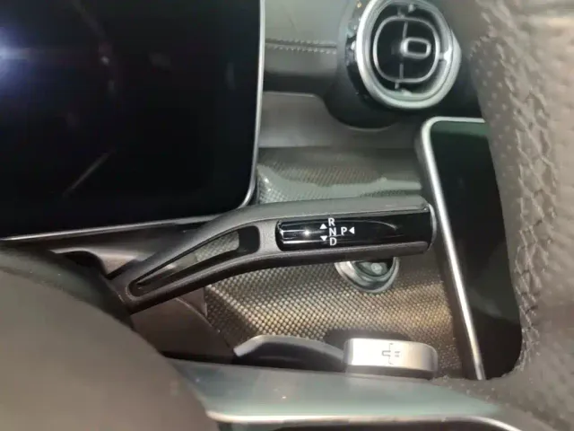 Mercedes-Benz C-Class — Фото автомобиля 18