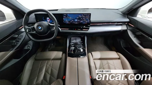 BMW 5-Series — Фото автомобиля 7