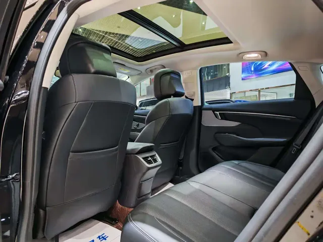 Buick LaCrosse — Фото автомобиля 6