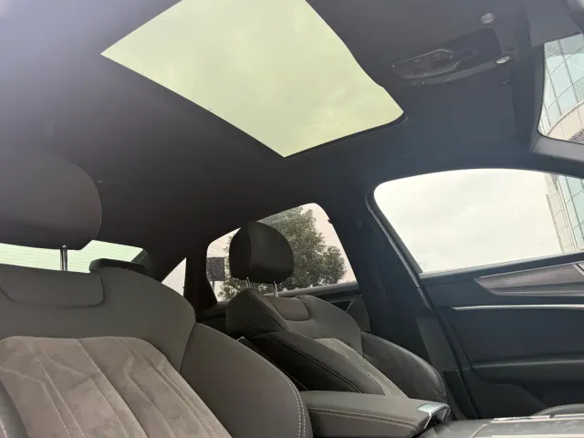 Audi A6L — Фото автомобиля 13