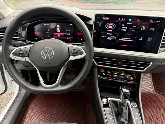 Volkswagen Sagitar — Фото автомобиля 7