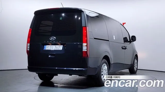 Hyundai Staria Staria Карго 5 мест — Фото автомобиля 2