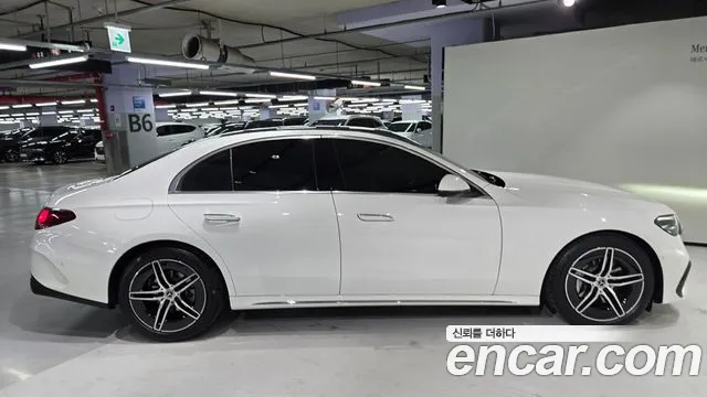 Mercedes-Benz E-Class — Фото автомобиля 9