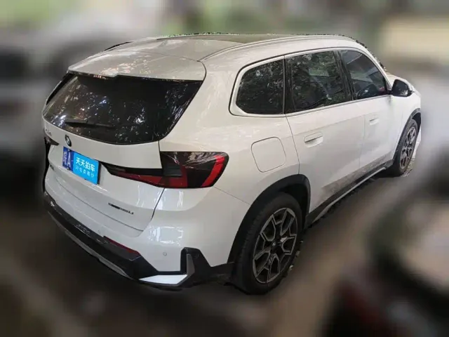 BMW X1 — Фото автомобиля 2